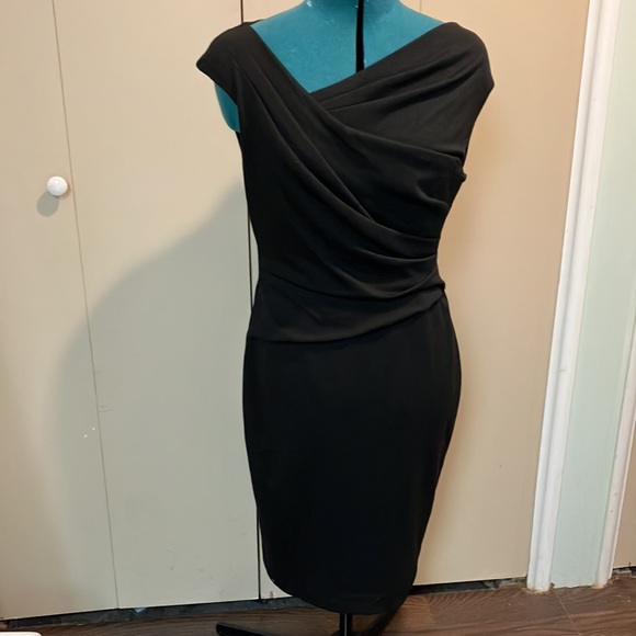 RALPH LAUREN Size 8 black dress. - Picture 8 of 8